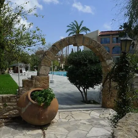 Basilica Aparthotel